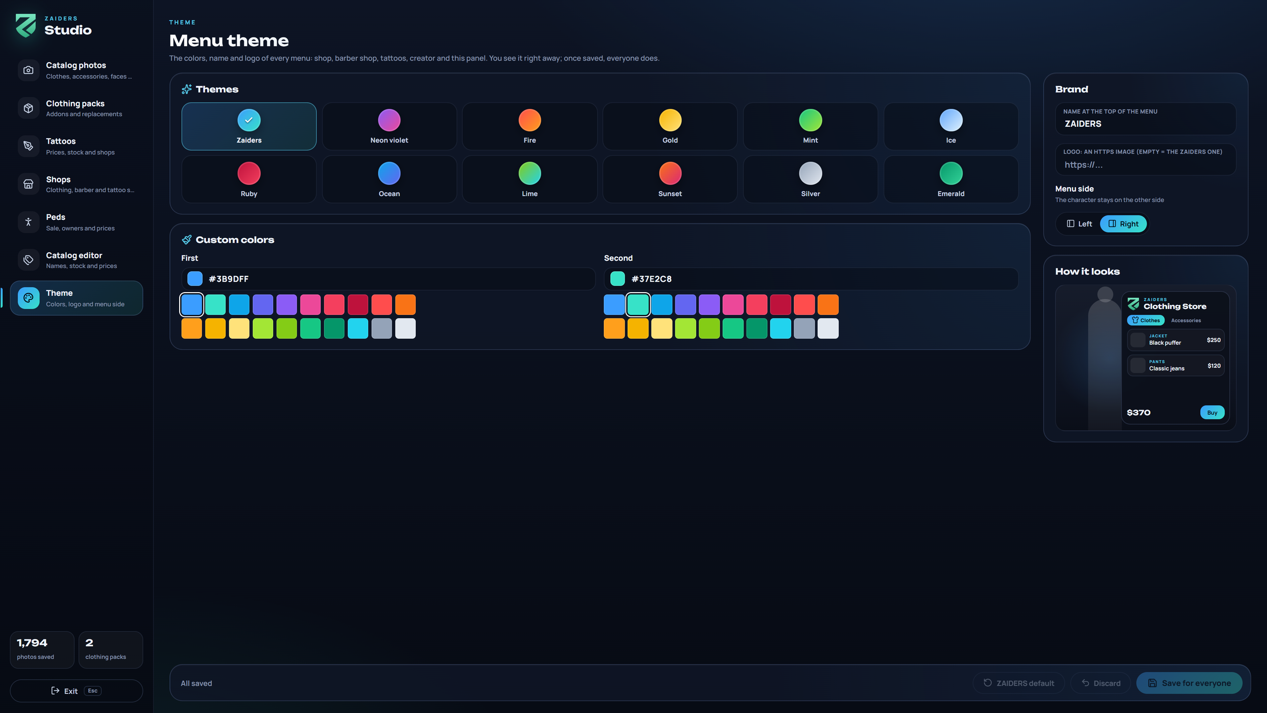 The theme: preset themes, custom colors, the brand, the logo and the menu side, with a preview
